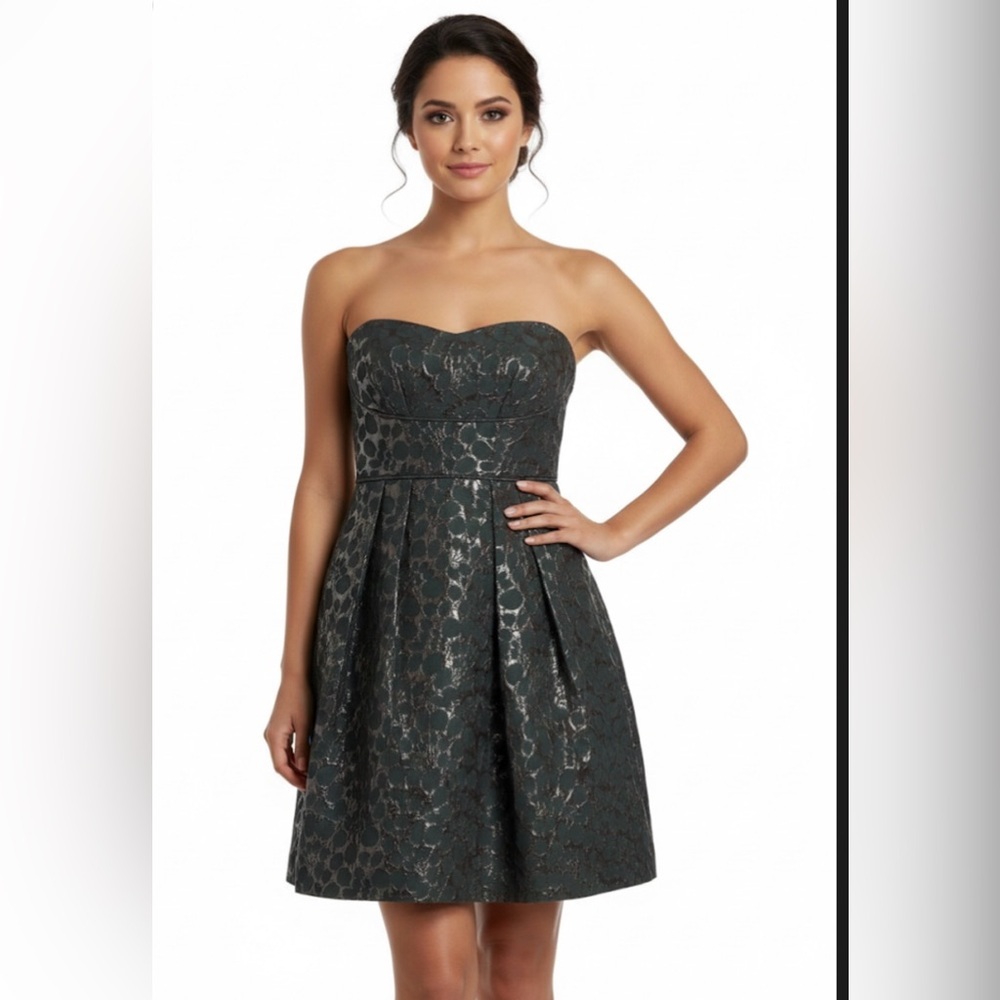 BCBGMaxAzria Metallic Jacquard "Eve" Strapless Dress - NWT size 4